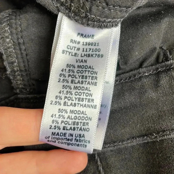 FRAME denim | Black 'Le Skinny High' Jeans in Film Noir - Picture 11 of 15